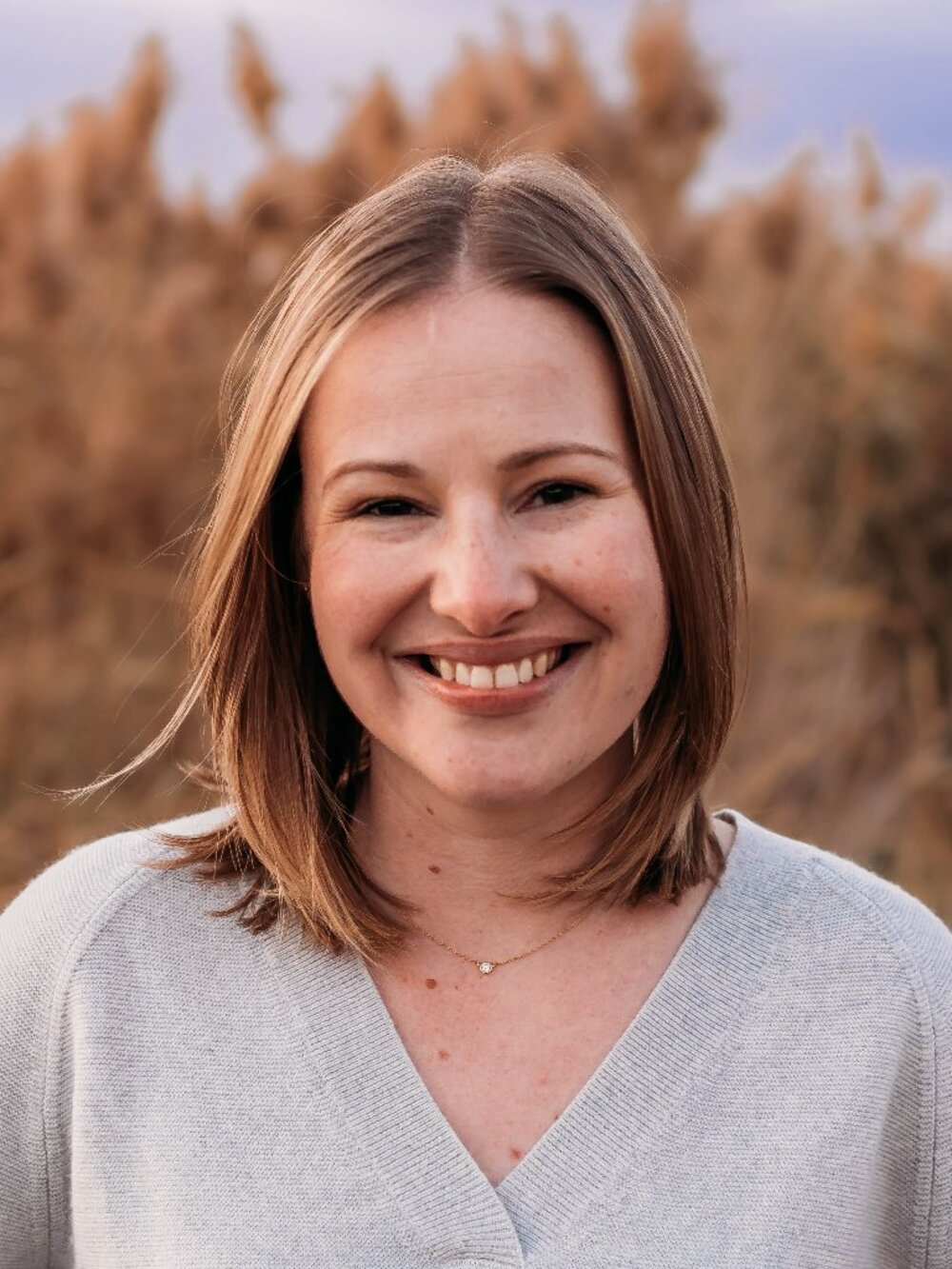 Meet your Posher, Hilary
